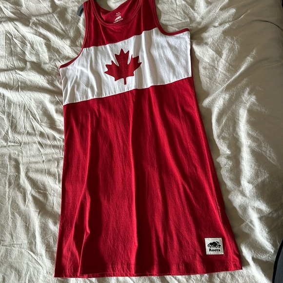 Roots youth girls t-shirt dress in red size 9-10 yrs (L) and 11-12 yrs (XL) - Picture 1 of 11